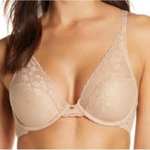Natori Lace Detail Bra in Nude